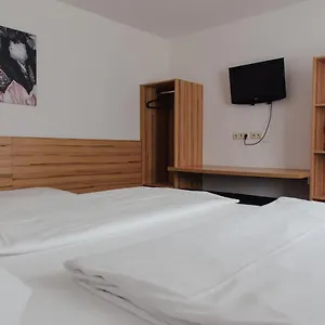 Hotell Drei Kreuz, Salzburg
