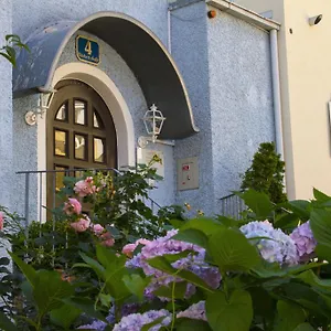 Otel Rueckert ***
